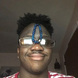 Meet your Posher, Jonathan